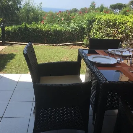 Cap Esterel Mer Sport Et Nature, Dans Village Pierres Et Vacances Saint-Raphael  Room photo