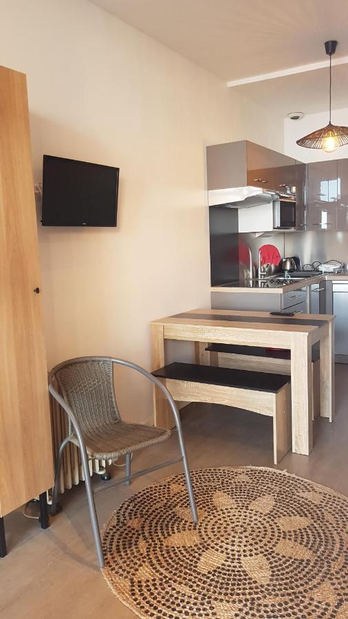 Apartment Cap Esterel Sport Et Nature, Dans Village Pierres Et *
