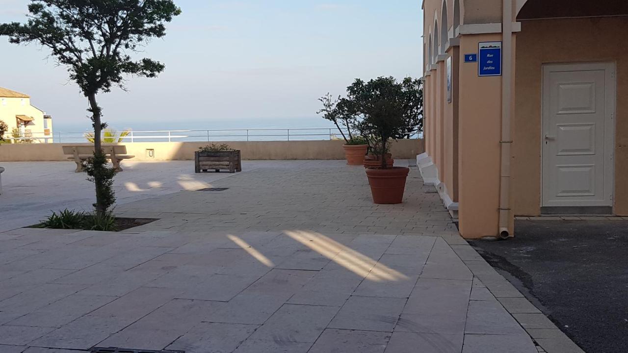 Cap Esterel Sport Et Nature, Dans Village Pierres Et Apartment *