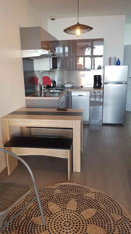 Cap Esterel Sport Et Nature, Dans Village Pierres Et Apartment