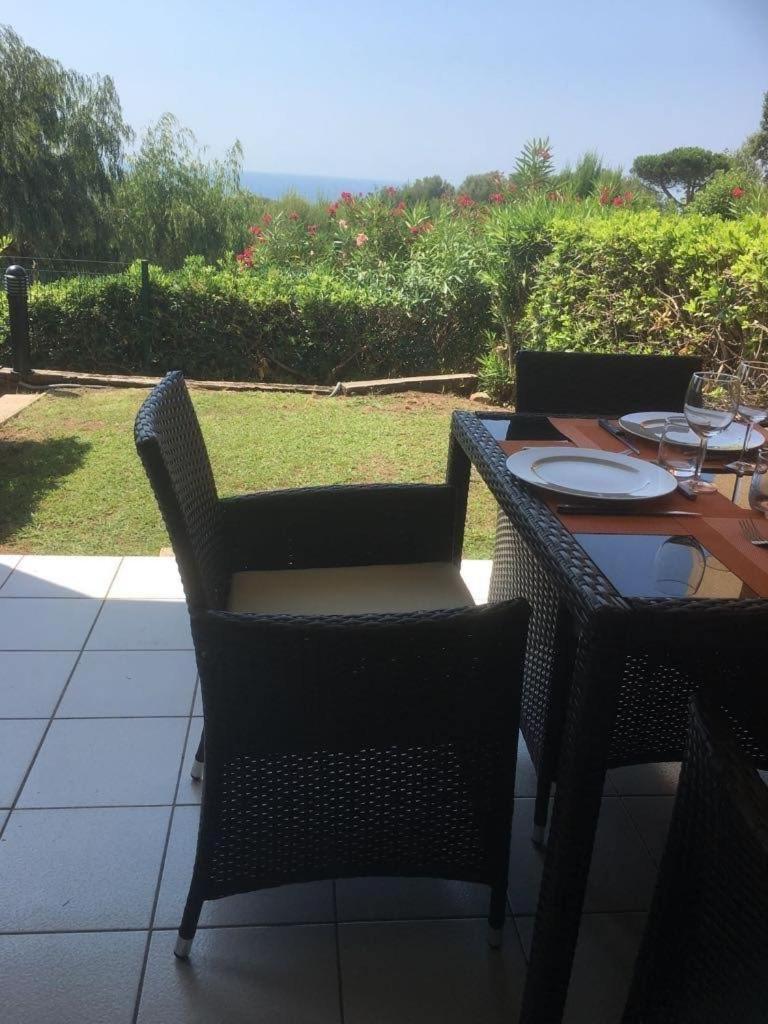 Apartment Cap Esterel Sport Et Nature, Dans Village Pierres Et