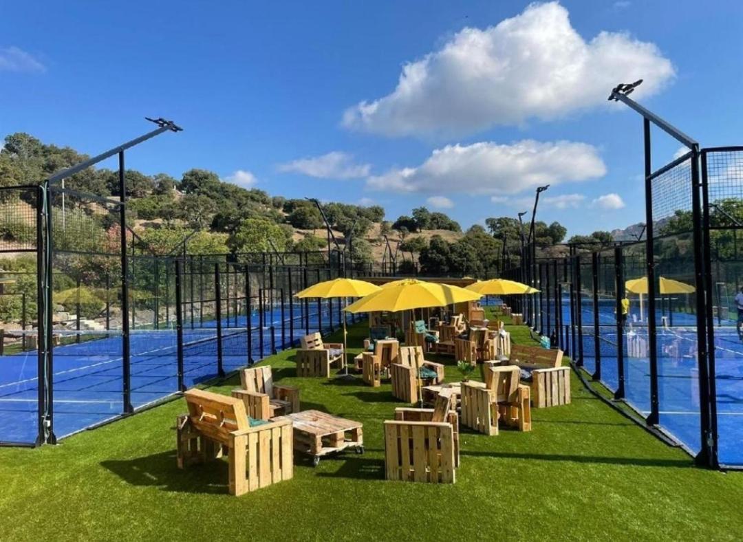 Cap Esterel Sport Et Nature, Dans Village Pierres Et * Saint-Raphael (Var)