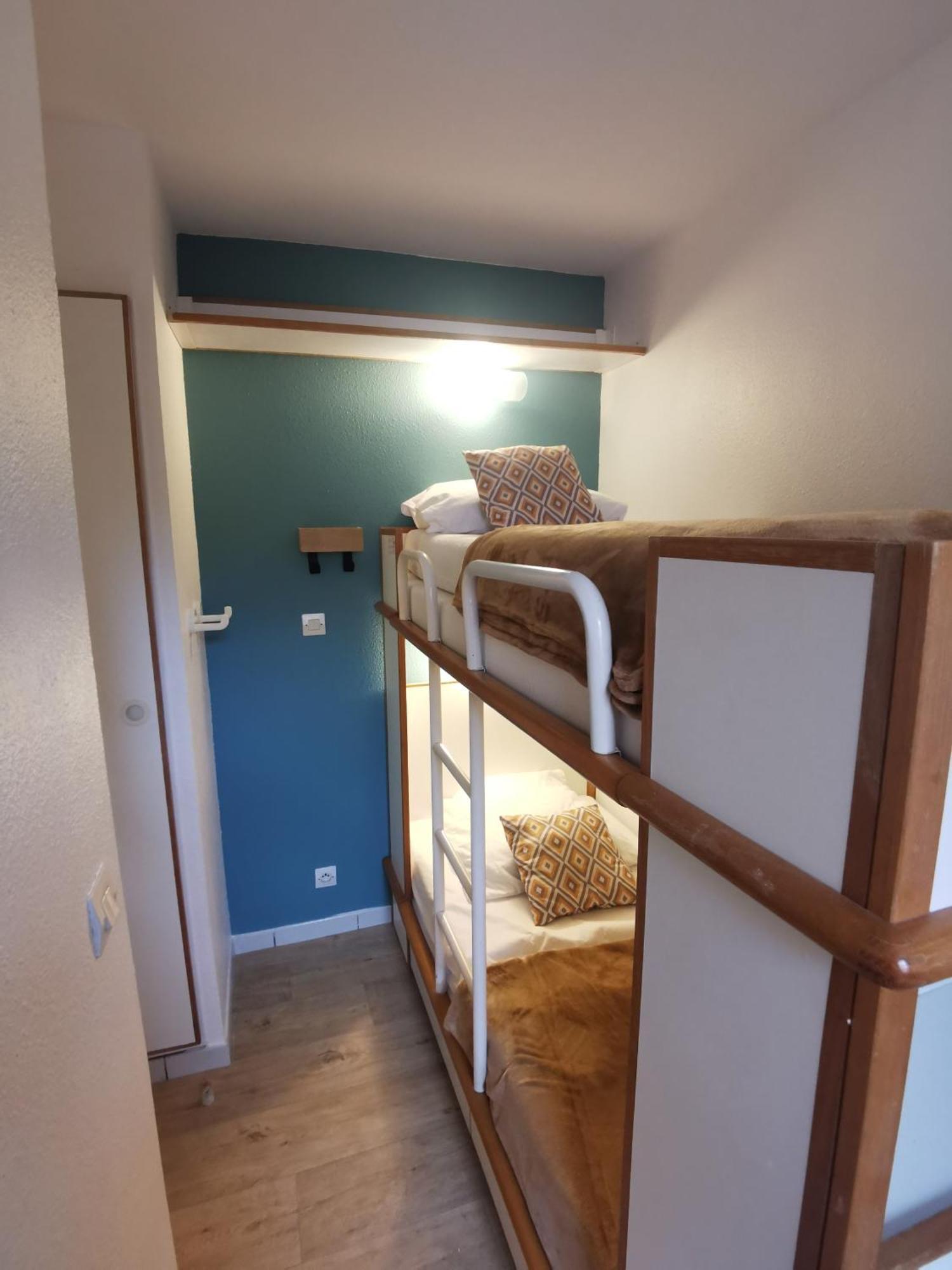 Cap Esterel Sport Et Nature, Dans Village Pierres Et Apartment *